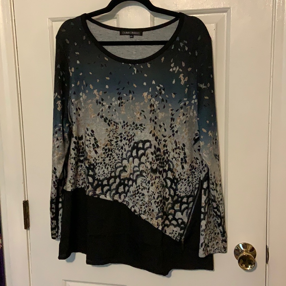 Compliments Top